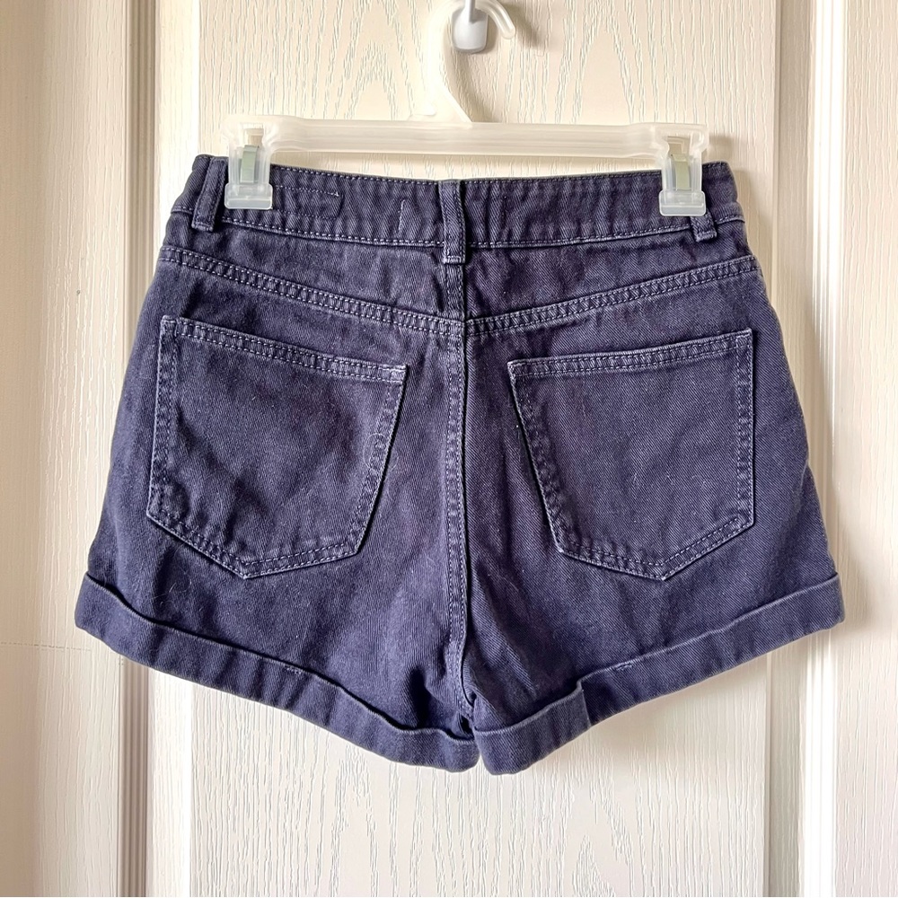 BULLHEAD DENIM Black High Rise Mom Shorts—SZ. 5 (juniors) - Picture 3 of 10